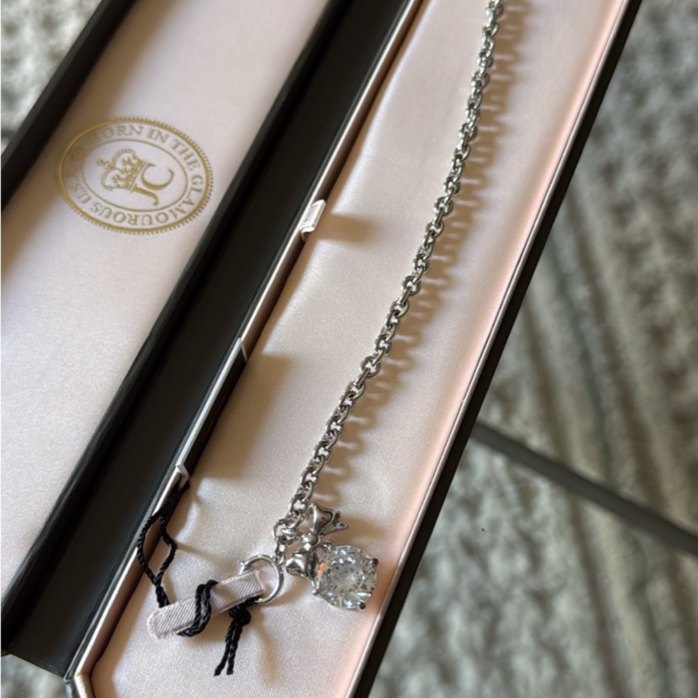 Juicy Couture Elegant Silver Chain Necklace with Crystal Pendant